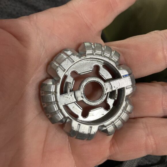 BeyBlade [Fusion Wheel] Counter - Takara Tomy - Picture 1 of 4